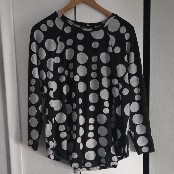 Alembika Bold Dot Top XS - Picture 1 of 6